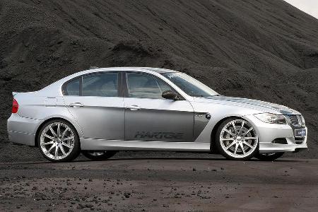 ... hat Hartge einen getunten V10-Motor mit 550 PS samt Getriebe und Antriebsstrang in den Ãber-3er gepackt, den es auch al...