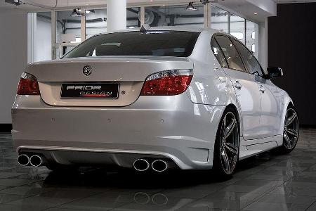 Der Motor des Nowack-M5 N650 wurde auf 5,5 Liter vergrößert und verfügt über 652 PS. Damit soll Tempo 320 drin sein. Der Spa...