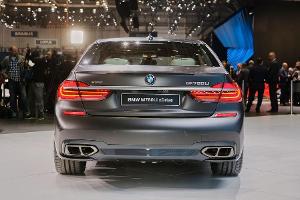 BMW M760Li X-Drive