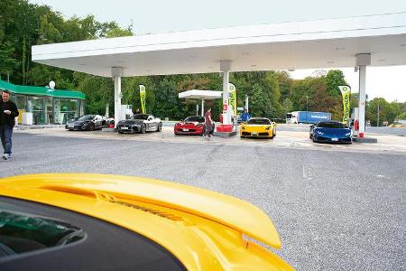 Jaguar F-Type, Chevrolet Corvette, Lamborghini Huracán, Porsche 911 Turbo S, Ferrari 488 Spider