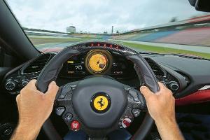 Ferrari 488 GTB, Lenkrad, Fahrersicht