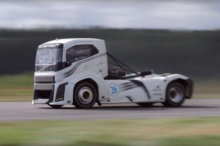 Volvo Racetruck Iron Knight 08/2016