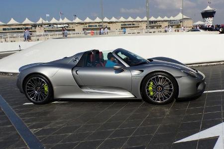 Porsche 918 - GP Abu Dhabi - Carspotting 2015