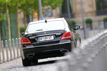 Hyundai Equus, Heckansicht