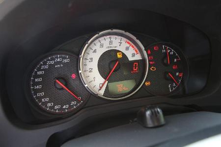 Toyota GT 86, Rundelemente, Tacho