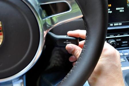 Porsche 911 Carrera, Lenkrad, Menühebel