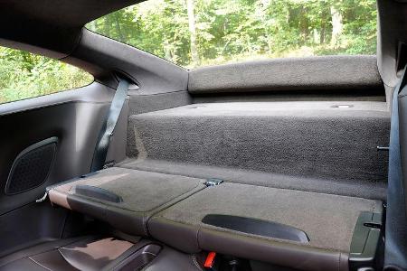 Porsche 911 Carrera, Notsitze