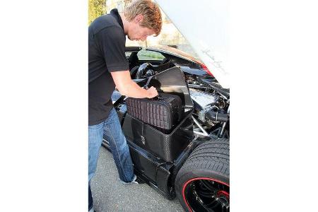 Pagani Zonda Cinque Roadster, Kofferraum