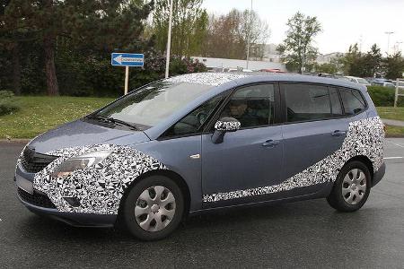 Opel Zafira Erlkönig