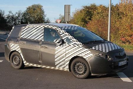 Erlkönig Opel Zafira