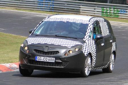 Erlkönig Opel Zafira