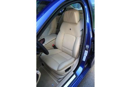 BMW Alpina B5 Biturbo, Fahrersitz