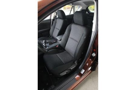 Madza 3 2.2 MZR-CD, Fahrersitz