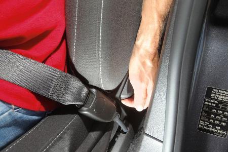 Praxistest, Opel Astra Sportstourer 1.4 Turbo, Gurtschliesse