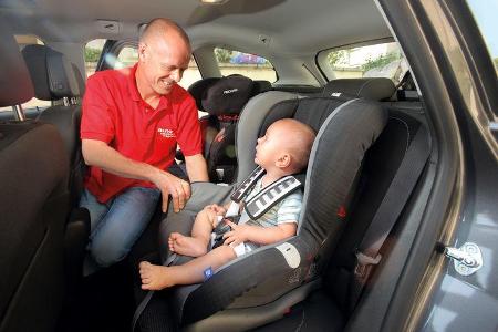 Praxistest, Opel Astra Sportstourer 1.4 Turbo, Kindersitz