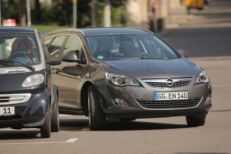 Praxistest, Opel Astra Sportstourer 1.4 Turbo, Ausparken