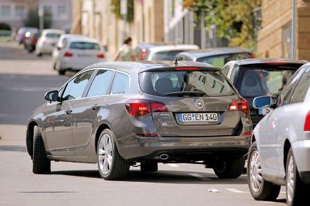 Praxistest, Opel Astra Sportstourer 1.4 Turbo, Einparken