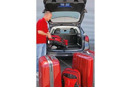 Praxistest, Opel Astra Sportstourer 1.4 Turbo, Kofferraum