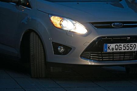 Ford Grand C-Max 2.0 TDCi, Scheinwerfer
