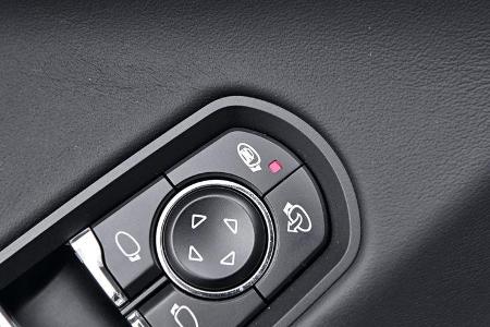 Porsche Panamera Diesel, Knopf, Tote-Winkel-Kennung