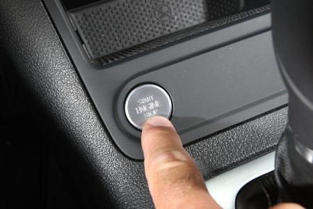 VW Tiguan 2.0 TSI 4motion Sport & Style, Innenraum, Detail