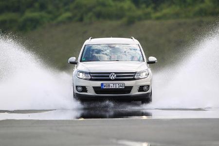 VW Tiguan 2.0 TSI 4motion Sport & Style, Wasser