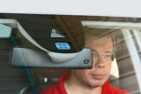 VW Tiguan 2.0 TSI 4motion Sport & Style, Kamera