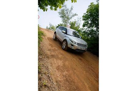 Range Rover Evoque, Frontansicht, Gelände, Abhang, abwärts