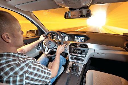 Mercedes C 180 CDI T Avantgarde, Innenraum