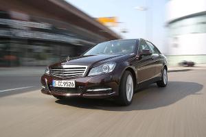 Mercedes 250 CDI, Frontansicht, Fahrt