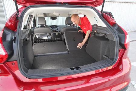 Ford Focus 1.6 Ecoboost, Kofferraum, Sitze, umklappbar