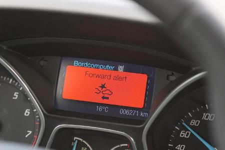 Ford Focus 1.6 Ecoboost, Auffahrwarnung