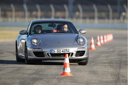Porsche 911 Carrera GTS, Slalom