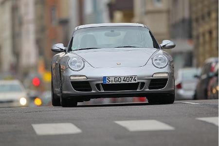 Porsche 911 Carrera GTS