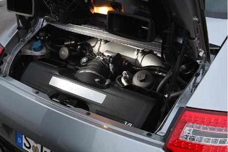 Porsche 911 Carrera GTS, Motor