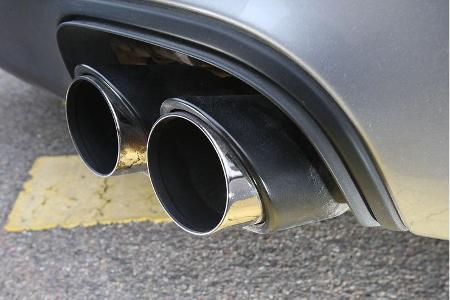 Porsche 911 Carrera GTS, Auspuff