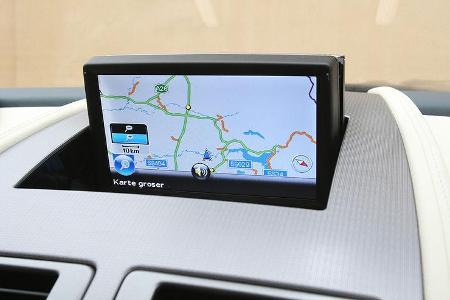 Aston Martin Rapide Navigationsbildschirm