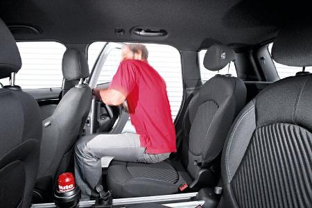 Mini Cooper Countryman, Fond