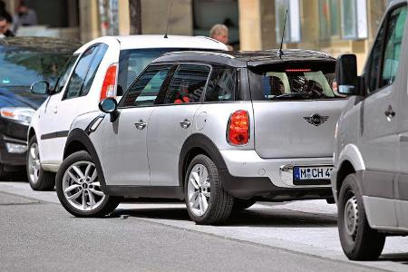 Mini Cooper Countryman, Parken