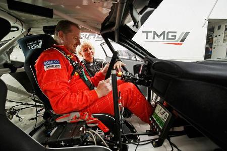 Toyota GT86 R3, Cockpit