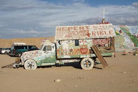 Salvation Mountain Cars, Truck