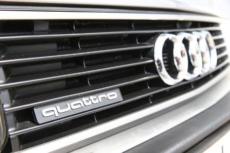 Audi 200, Kühlergrill