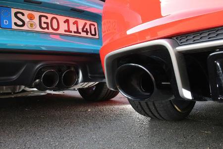 Audi TT RS Coupé, Porsche 718 Cayman S, Endrohre