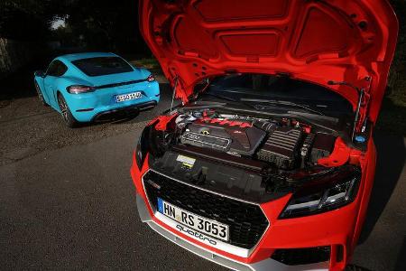 Audi TT RS Coupé, Porsche 718 Cayman S, Motor