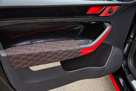 Skoda Atero Trverkleidung Steppmuster