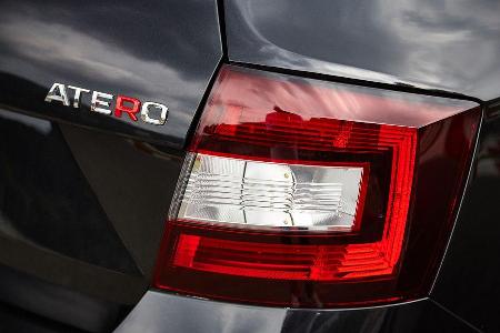 Skoda Atero Schriftzug
