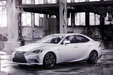 Lexus IS