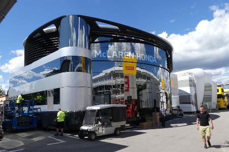 McLaren - F1 - Motorhome - GP Spanien 2016 - Barcelona