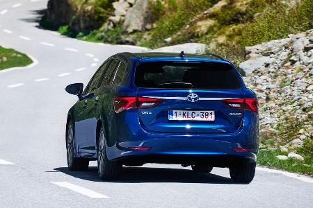 Toyota Avensis 2.0D-4D Touring Sports