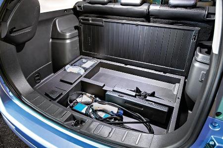 Mitsubishi Outlander PHEV, Kofferraum, Ladekabel